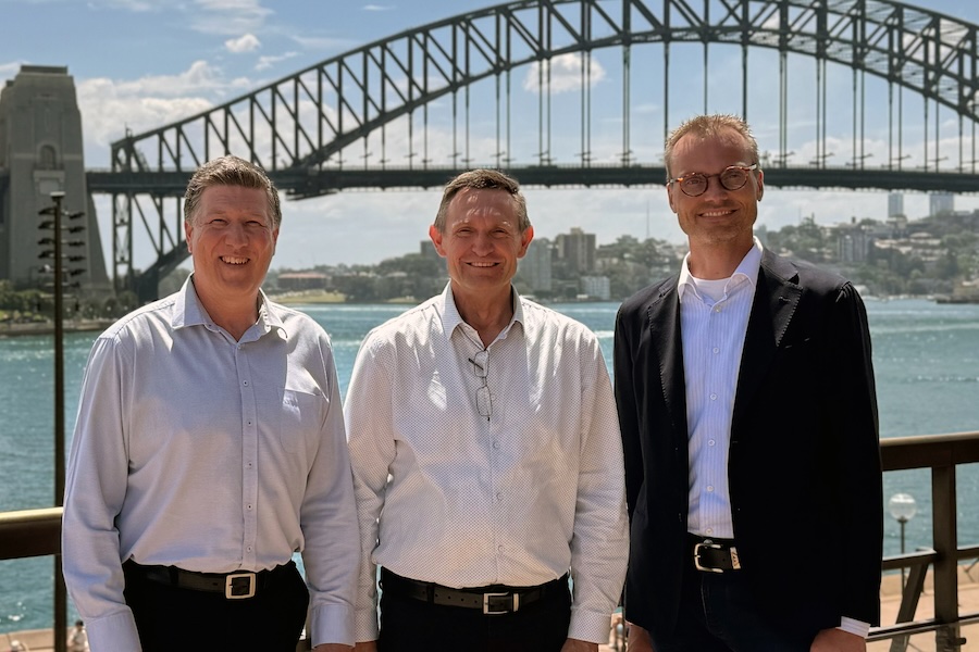 The Australian team, Jason Manning and Mark Paton with Søren Klausen, CEO